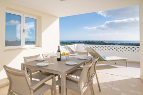 Modern Ocean-view Townhouse